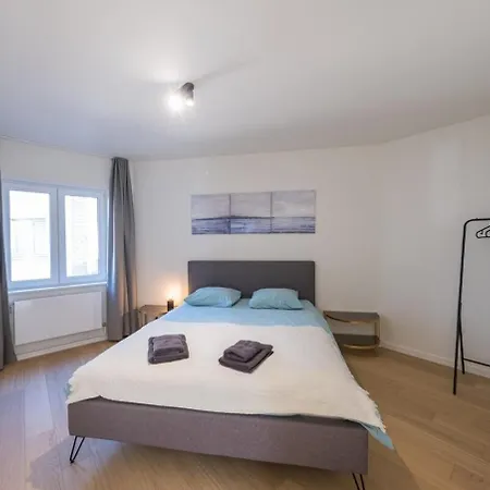 Apartment Amandine - Luxury 3 Bedrooms With Free Parking Ostend