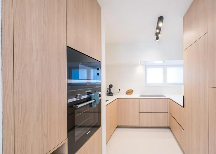 Amandine - Luxury 3 Bedrooms With Free Parking * Ostend