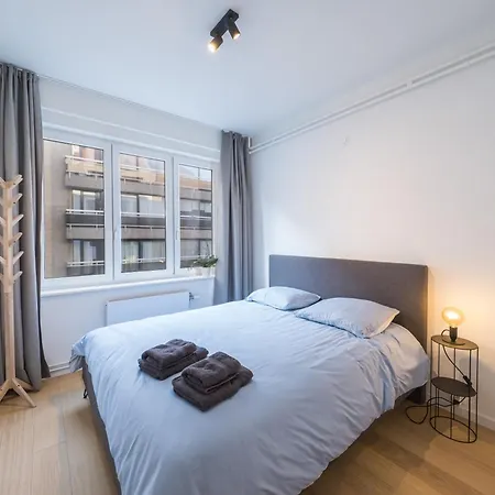 L Amandine Luxury 3 And Parking Ostend