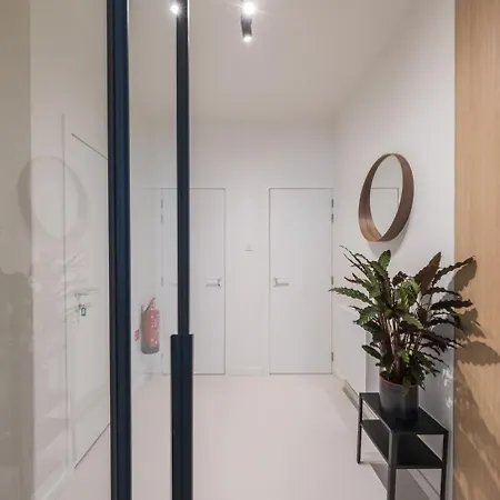 Amandine - Luxury 3 Bedrooms With Free Parking Appartamento