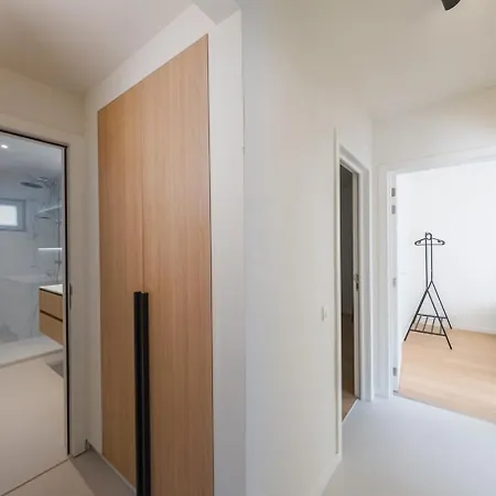 Amandine - Luxury 3 Bedrooms With Free Parking *