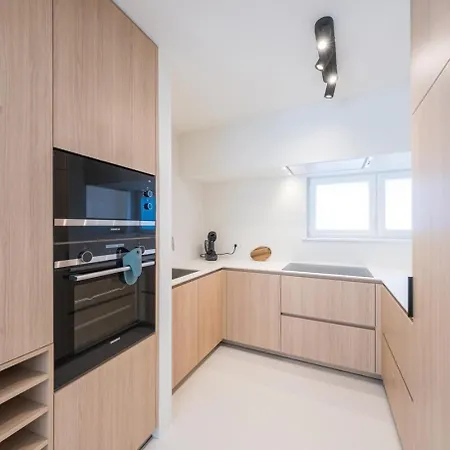 Amandine - Luxury 3 Bedrooms With Free Parking Appartamento *