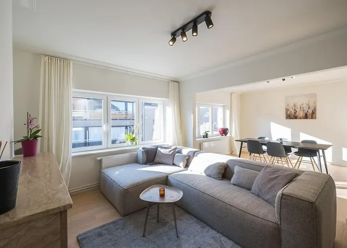 Amandine - Luxury 3 Bedrooms With Free Parking * Oostende